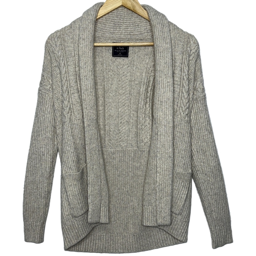 Abercrombie & Fitch Tan Cable Knit Pocket Long Sleeve Cardigan Sweater Size XS
